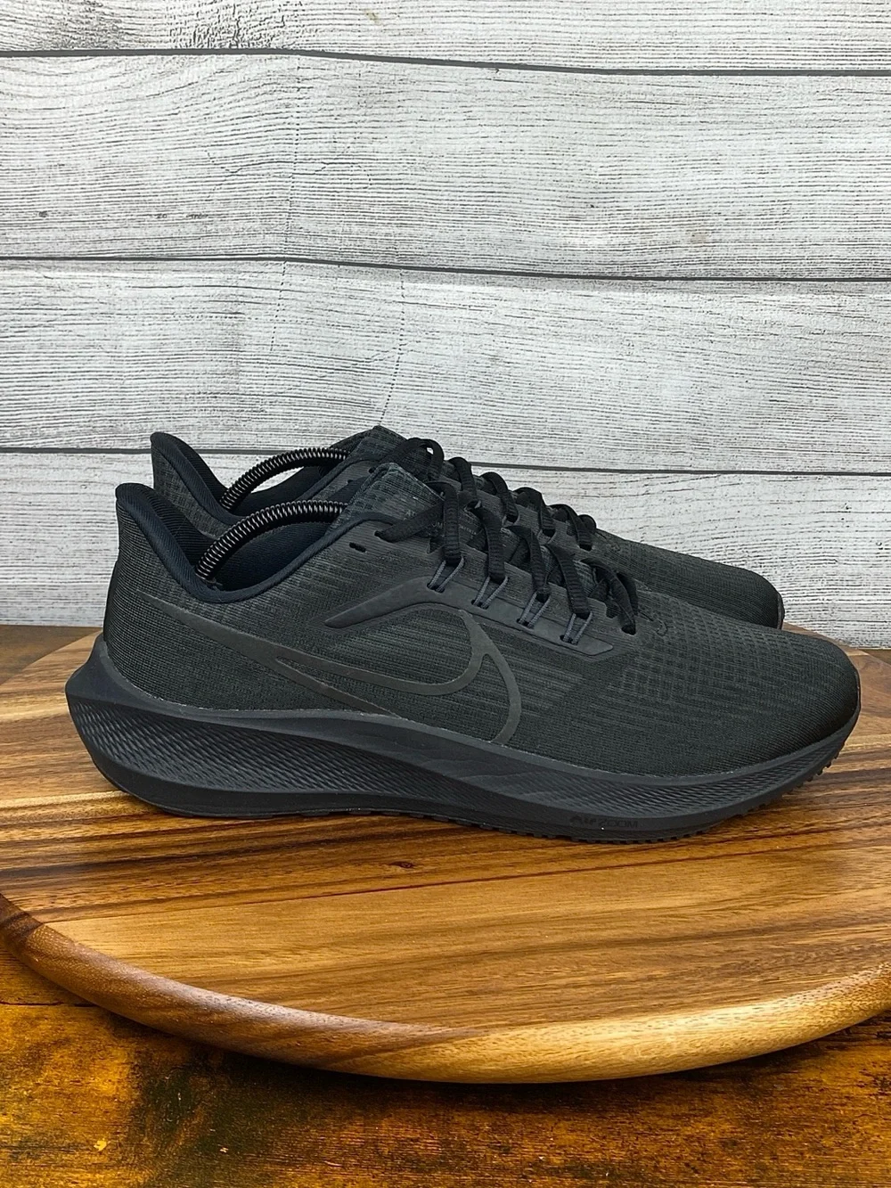 Nike Air Zoom Pegasus 39 Black Anthracite Running Shoe DH4071-00 Men’s Size 10.5
